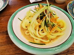 -清真·玛丽亚新疆菜主题餐厅(浙江中路店)