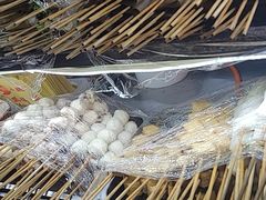 -小魏哥果仁烤面筋