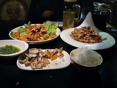-西街夜油条·麻团包乌饭