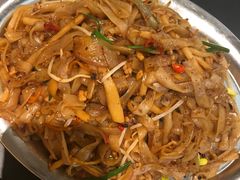 -蚝美人·生蚝海鲜烧烤(茶花园店)