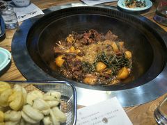 -山河屯铁锅炖(哈西站店)