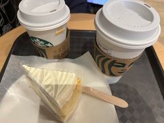 -星巴克臻选(上海陆家嘴中心店)