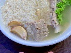 特级龙骨面线汤-松发肉骨茶SongFa(静安嘉里中心店)