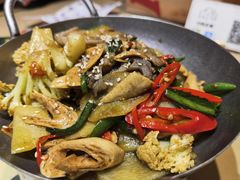 -然一素食餐厅(马利来广场店)