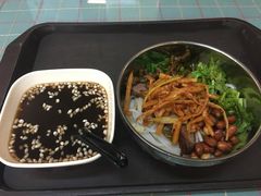 -红鼻子桂林米粉(金唐新光界店)
