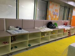 -乐游宝宝亲子游泳(徐汇中心)