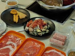 -尚品海鲜肥牛自助火锅(湖明店)