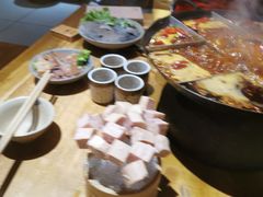 -白乐天毛肚火锅馆(解放碑店)