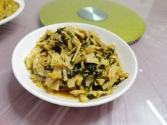 天目野山笋-天乐农家鱼头王(天目湖店)