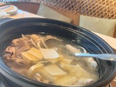 -东椰·海南椰子鸡火锅(朝阳门店)