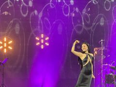 -交通银行前滩31演艺中心