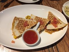 -玛格萝妮(汇智国际商业中心店)