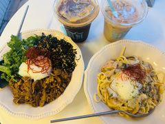 -CowCow其其·牛杂咖啡公司(六运店)