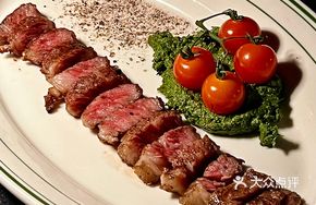 Litchi Wood Grilled Beef Short Ribs