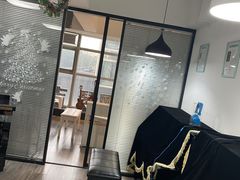 -梅纳·钢琴声乐架子鼓Mena Music(双井店)