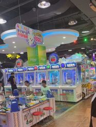 -菲菲羊乐园(临平银泰城店)