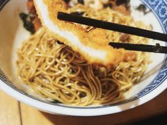 炸猪排-沪西老弄堂面馆(定西路店)