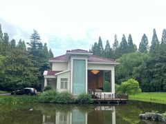 -上海怡沁园度假酒店