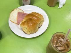 -胜利茶餐室