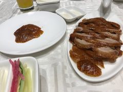 -湖庭壹品鸭王·传统北京烤鸭·别墅私房菜·庭院宵夜(江宁店)