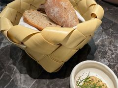 -LESCEDARS Brasserie Bistro香柏树