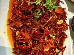 -巧克力渔家.小船海鲜胶东菜(万平口店)