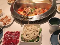 -左庭右院鲜牛肉火锅(新梅广场店)