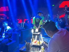-W·CLUB(马驹桥店)