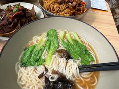 -粉观右江西鲜辣米粉(天地店)
