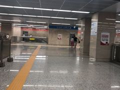 -奥体中心(地铁站)