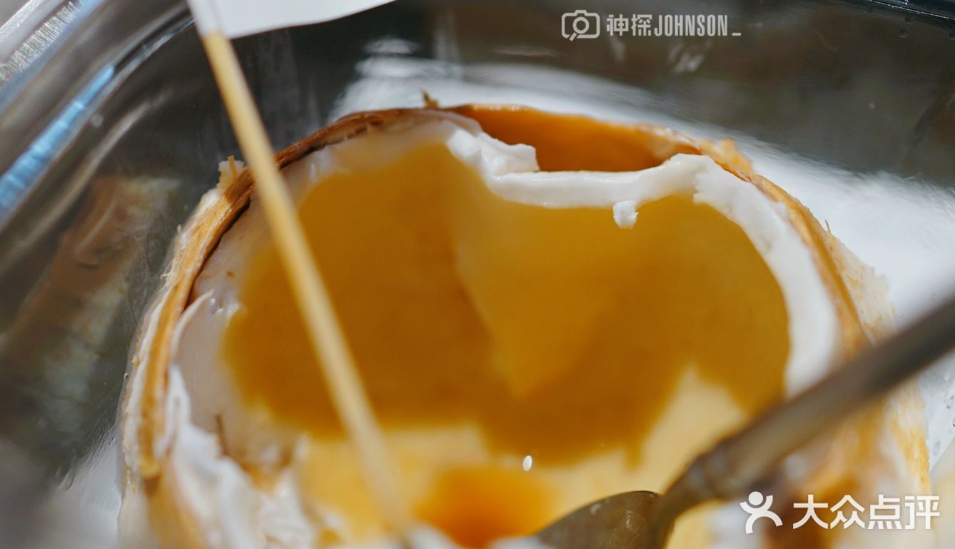 鲜椰冰驾到，引领潮牌路