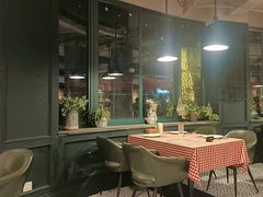 -自然食集西餐厅(泰晤士小镇店)