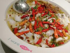 -姚姚酸菜鱼·金戈戈香港豉油鸡(喜荟城联名店)