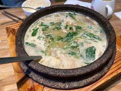 黄鱼沸腾饭-厚生港萃·小吃餐厅(苍梧路店)