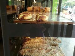 -红跑车蛋糕世界(清江路店)