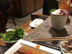 -佬土鹅肠火锅(解放路店)