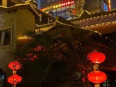 -小天鹅火锅·一线江景洪鼎旗舰店(洪崖洞店)