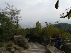 -灵岩山风景区