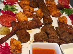 -Efes Turkish & Mediterranean Cuisine 艾菲斯餐厅(陆家嘴店)