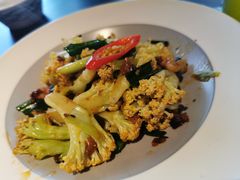 小炒有机花菜-上名堂·鱼头好吃(体育场路店)