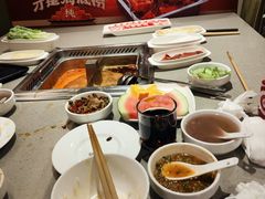-海底捞火锅(曹安公路店)
