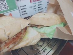 -L猪扒包(天河购书中心店)