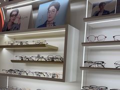 -美式眼镜·授权蔡司.依视路.尼康.豪雅.明月(南翔印象城店)