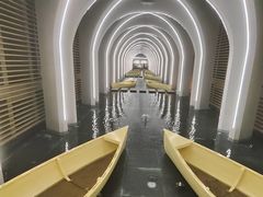 -涨巢·潮玩水疗局