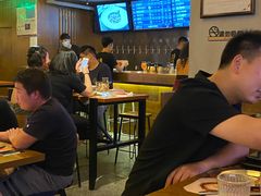 大堂-造精酿餐厅