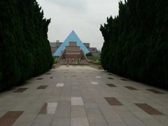 -上海市龙华烈士陵园