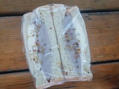 芋泥桂花奶酪三明治-啊噗吐呦现场烘焙(麦凯乐店)