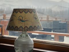 -敦煌山庄摘星阁