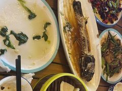-锦里海景海鲜餐厅.三亚老字号(亚龙湾中心广场店)