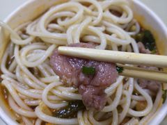 生烫鲜牛肉粉-江三王记牛杂馆(总店)